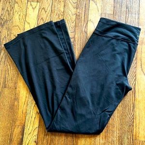 🖤VINTAGE🖤 Victorias Secret VSX flare leggings